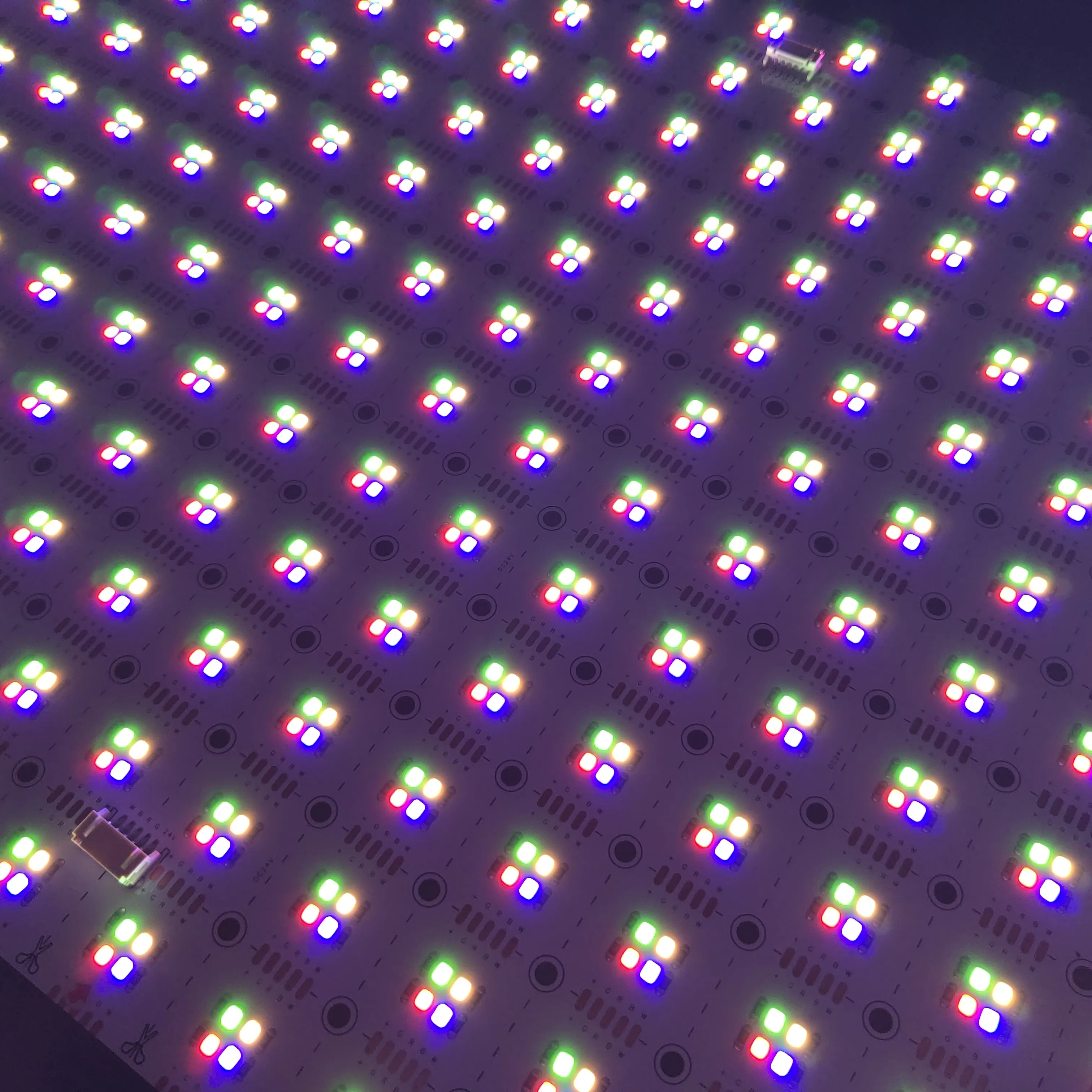 LL-FS2835RGBW115224-IP20